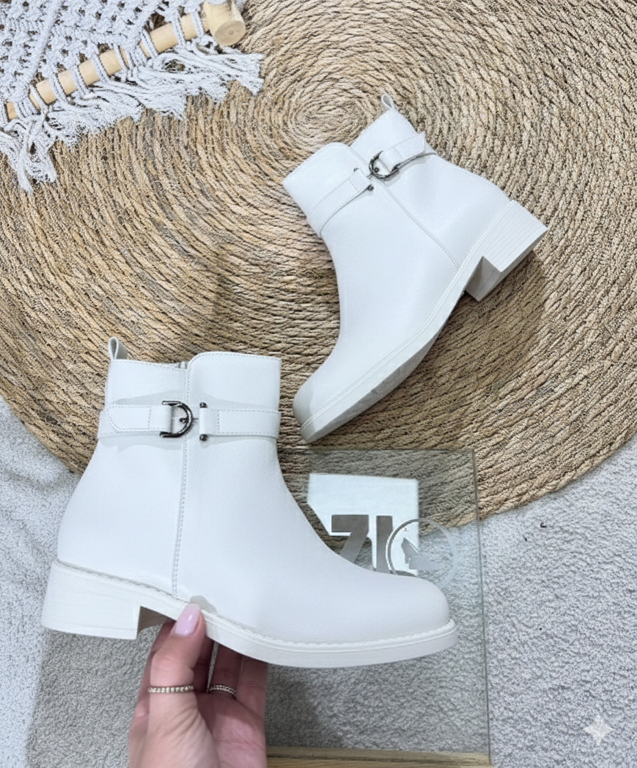 Këpucë Klasike per femra