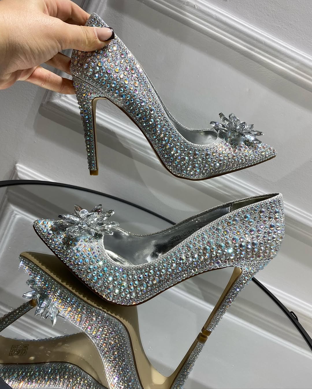 Kepuce me Shtikell Kristal