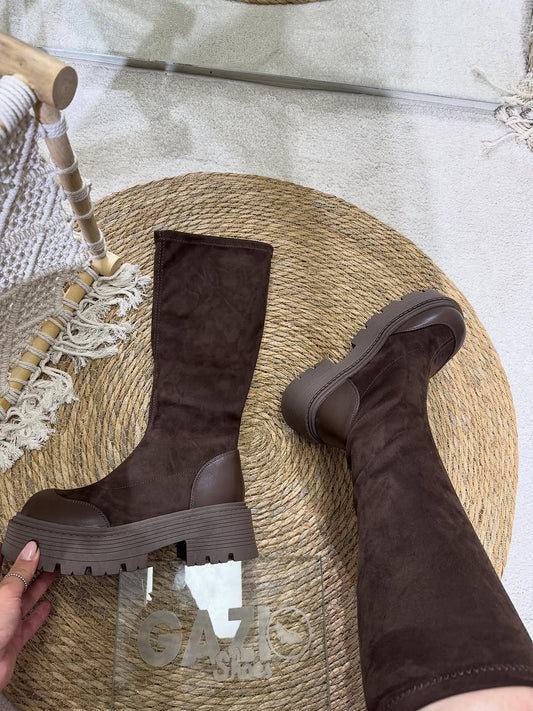 Qizme dimerore  te thella per Femra